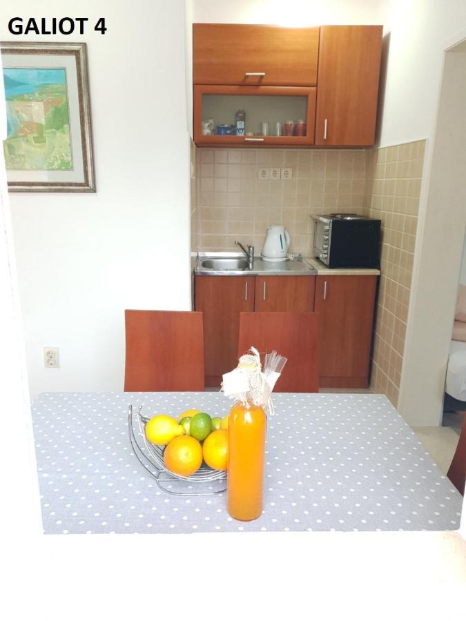 Apartmani Galiot Igalo Luaran gambar